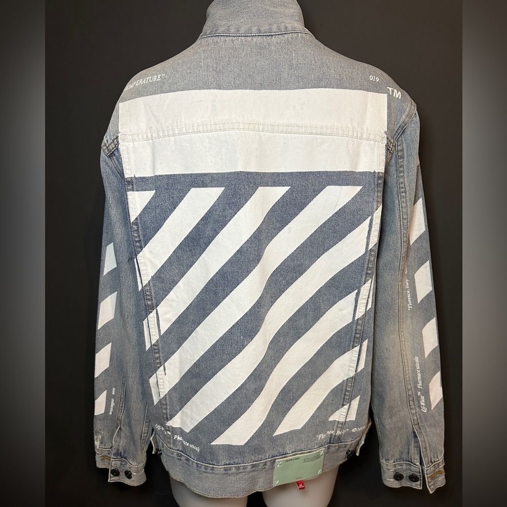 Off-White Temperature Oversized Jacket - image 4
